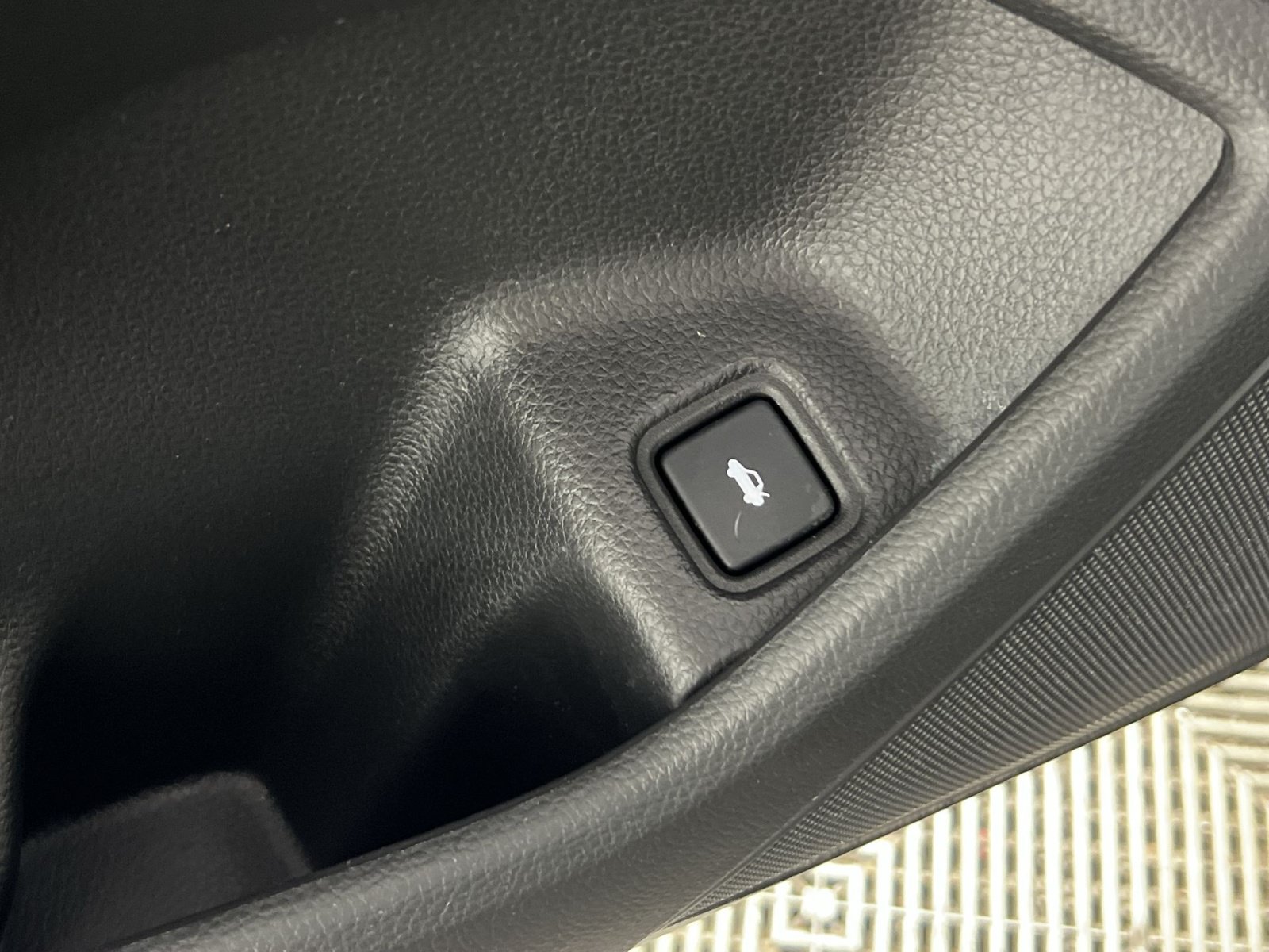 Used 2019 Honda Accord LX image 33