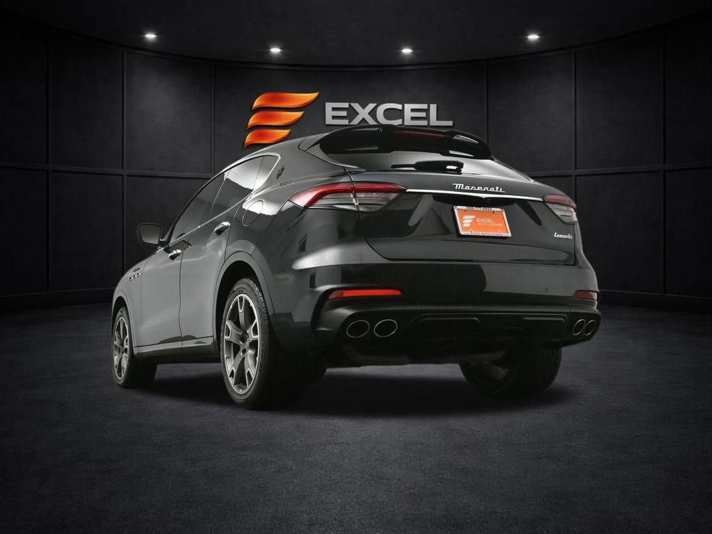 Used 2023 Maserati Levante Modena image 43