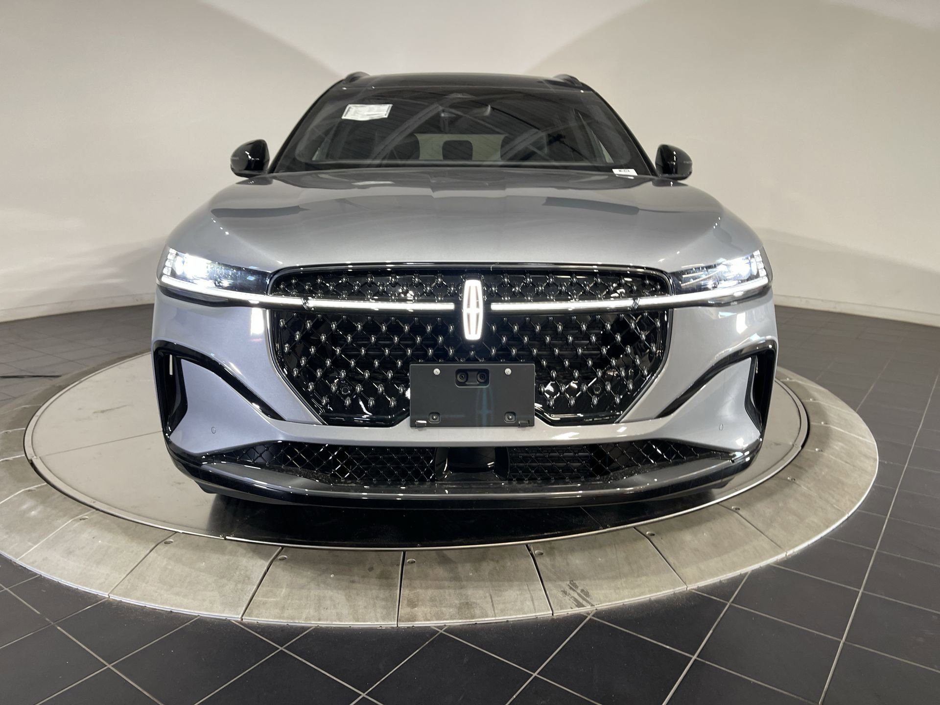 New 2024 Lincoln Nautilus Reserve w/ Equipment Group 202A image 12