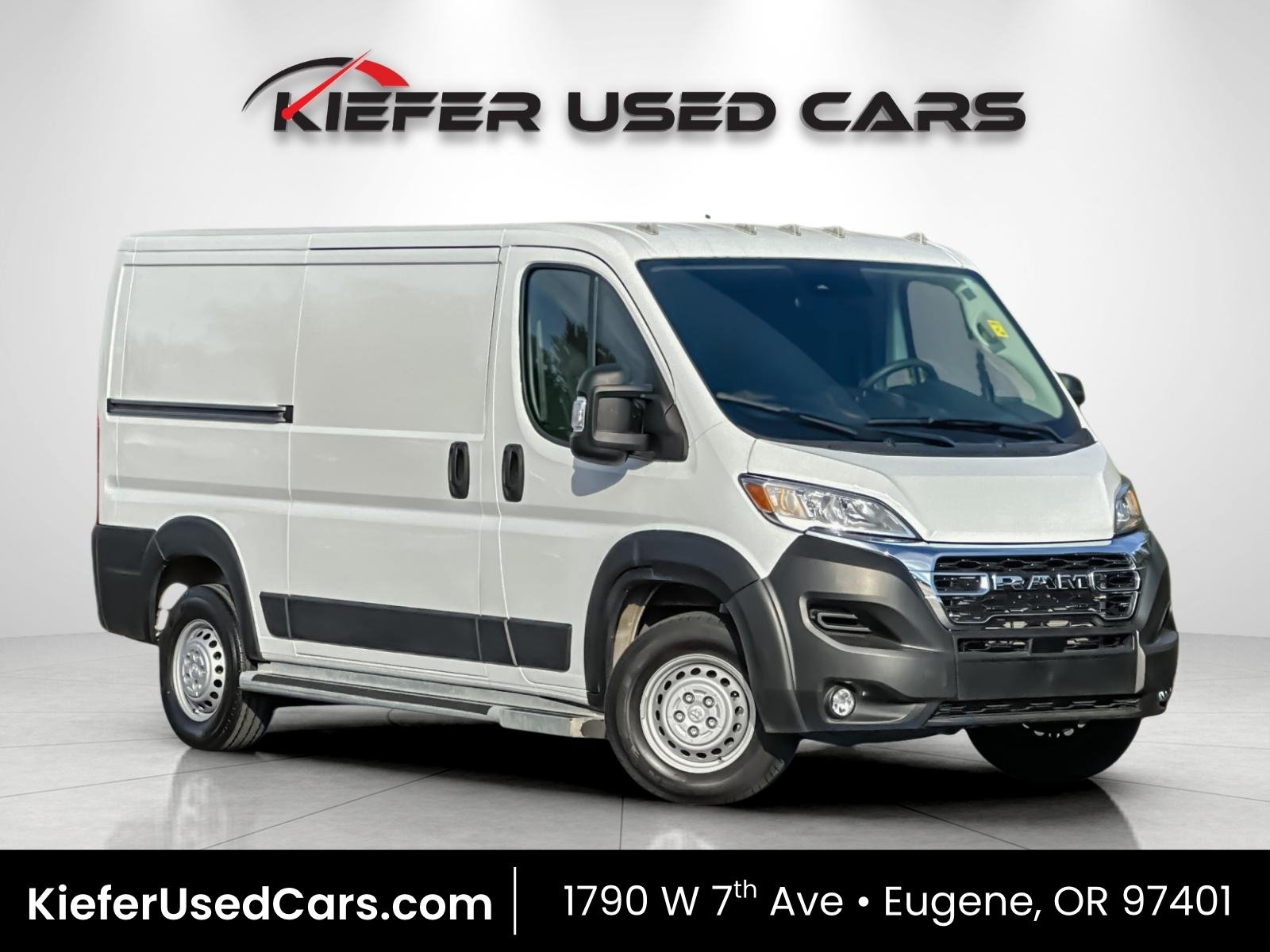 Used 2025 RAM ProMaster 2500 w/ U-Haul Equipment Group FWD image 1