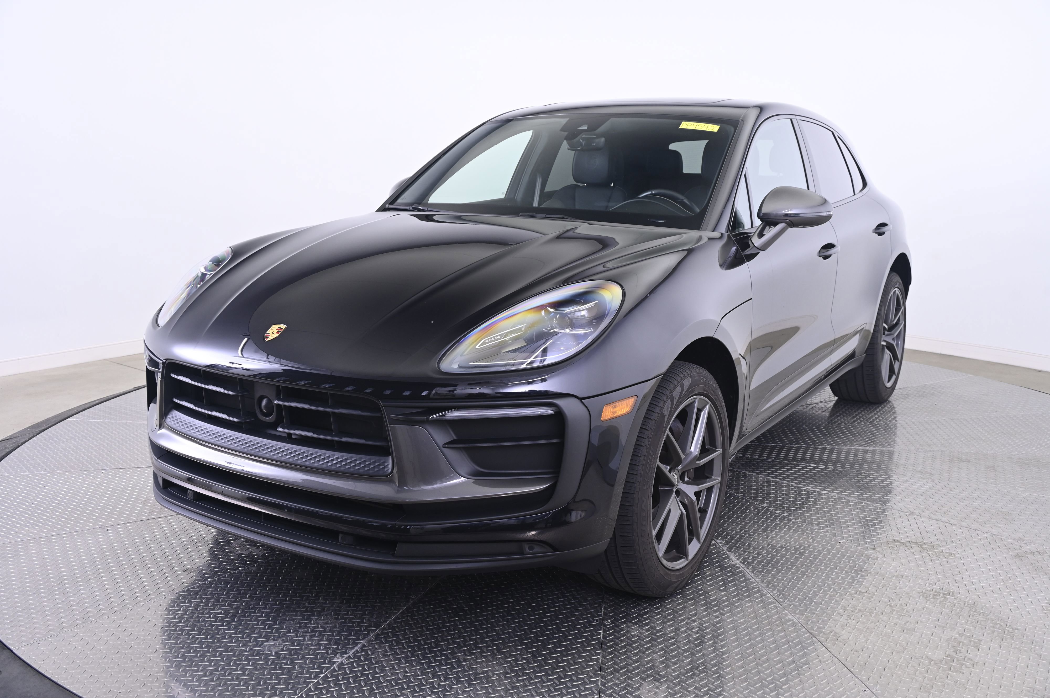 Certified 2023 Porsche Macan Turbo