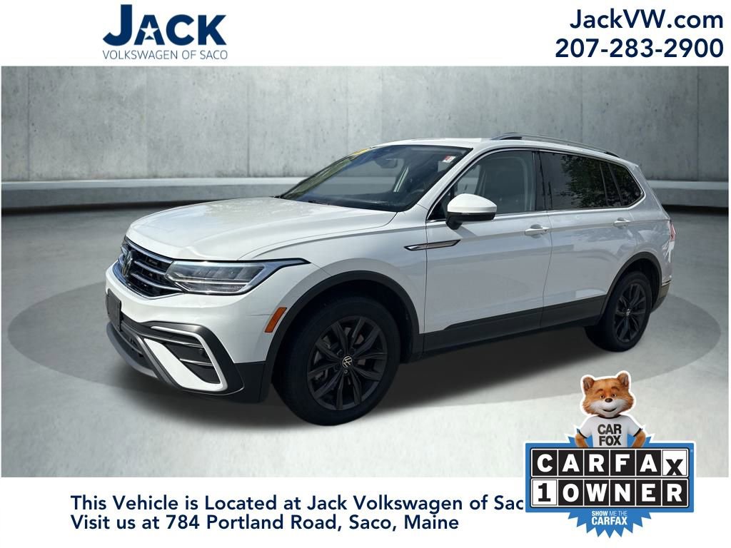 Used 2022 Volkswagen Tiguan SE w/ Panoramic Sunroof Package