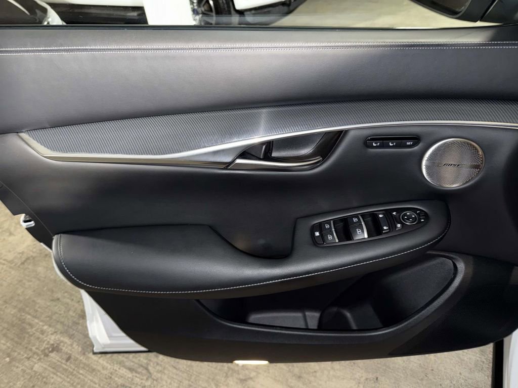 Used 2024 INFINITI QX50 Sport AWD/4WD image 18