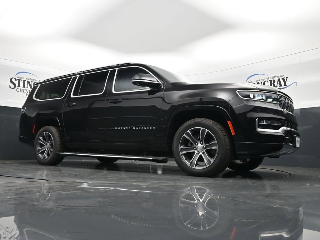 Used 2024 Jeep Grand Wagoneer L 4WD image 17