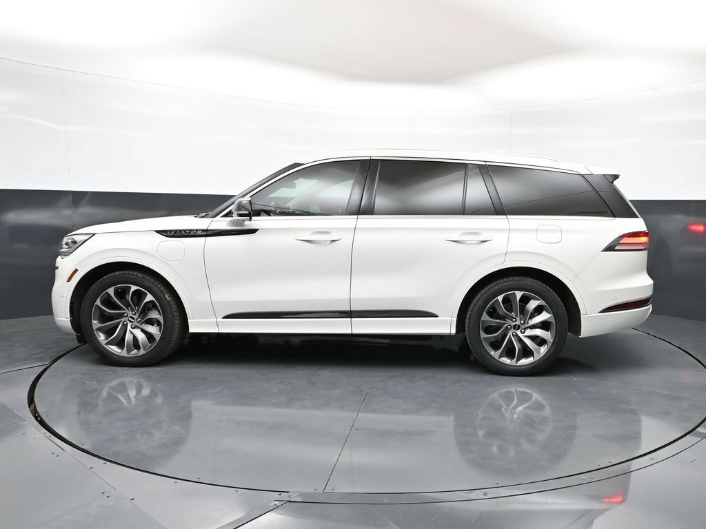 Used 2021 Lincoln Aviator Grand Touring w/ Equipment Group 302A AWD/4WD image 8