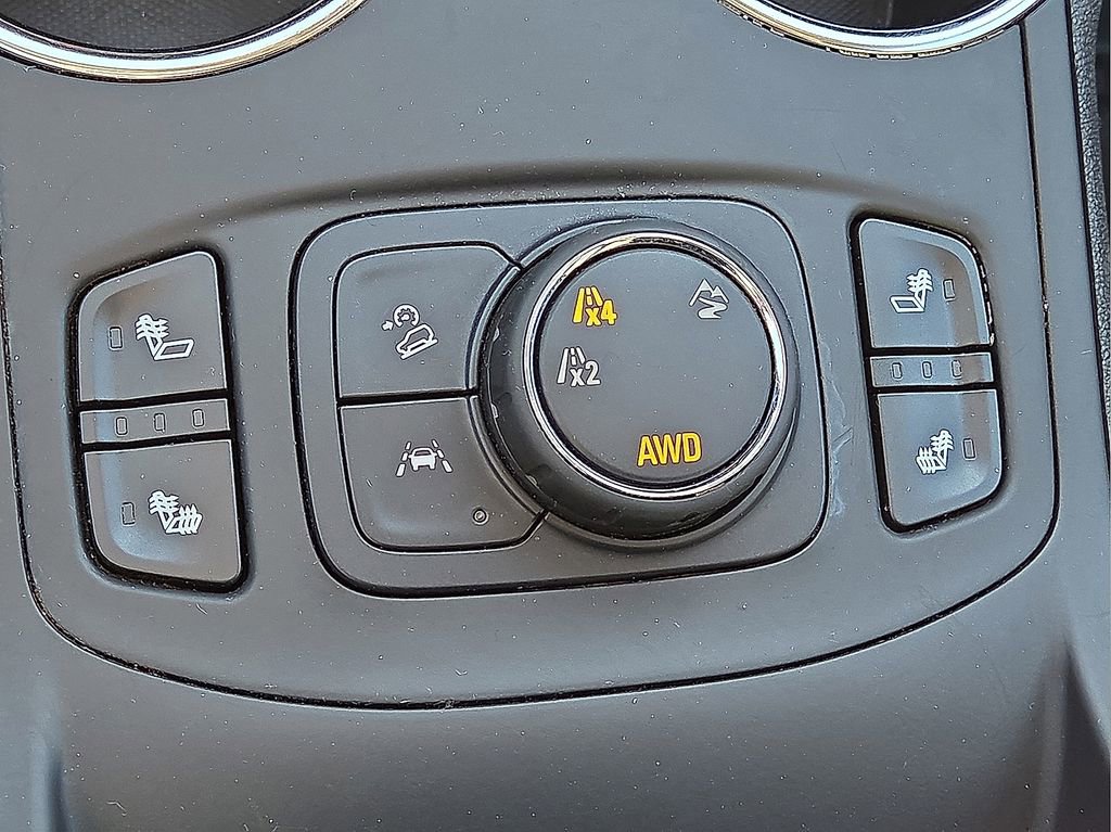 Used 2024 GMC Terrain SLT image 27