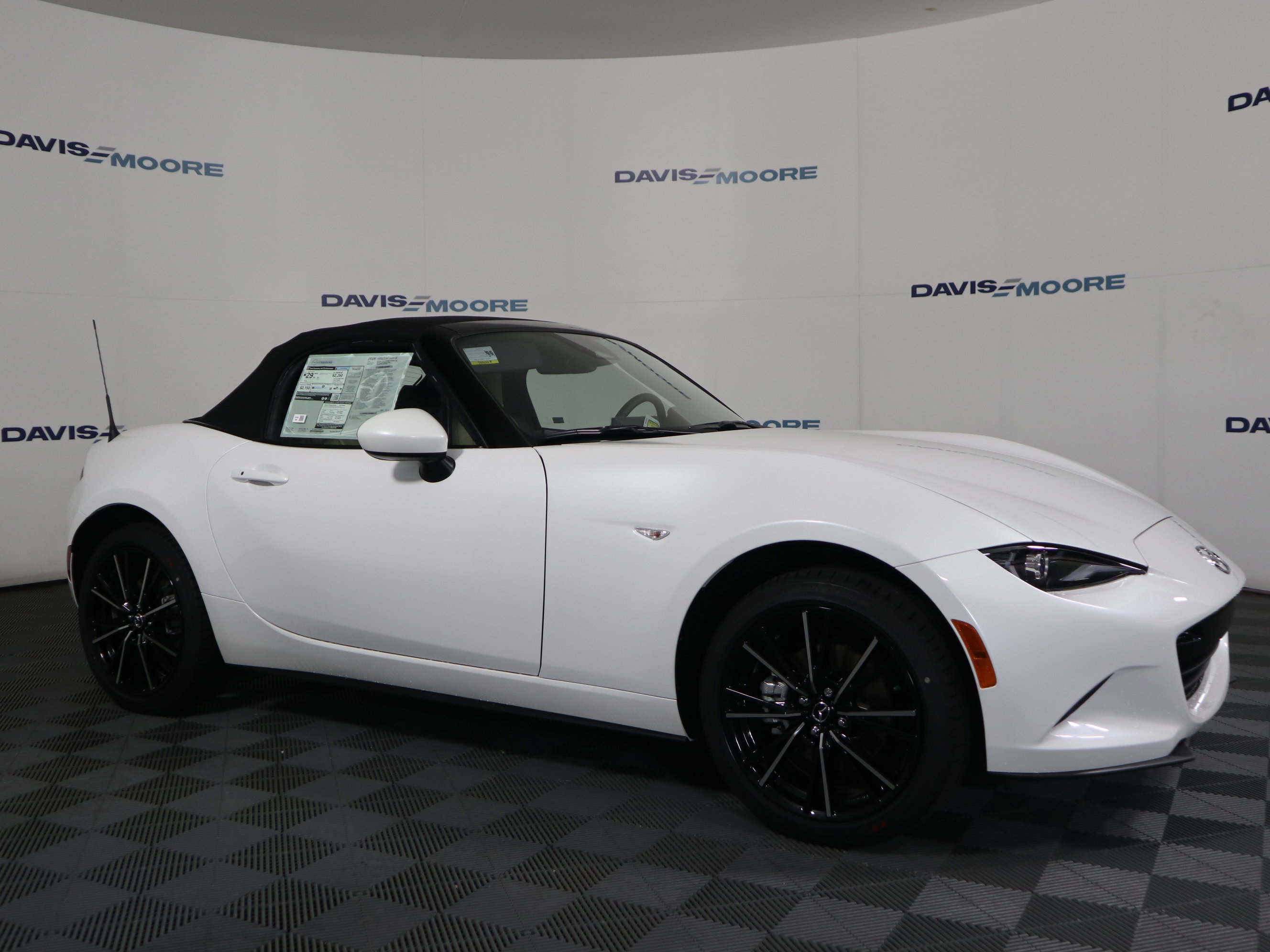 New 2026 MAZDA MX-5 Miata Grand Touring w/ Weather Package RWD image 3