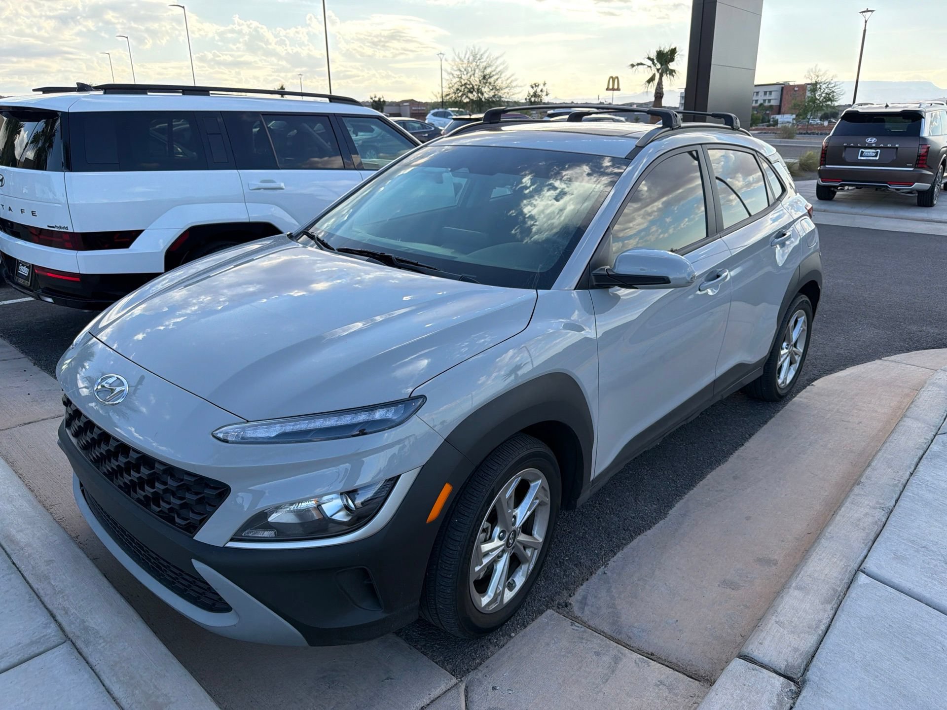 Certified 2023 Hyundai Kona SEL w/ Convenience Package AWD/4WD image 1