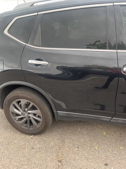 Used 2016 Nissan Rogue SL w/ SL Premium Package AWD/4WD image 18