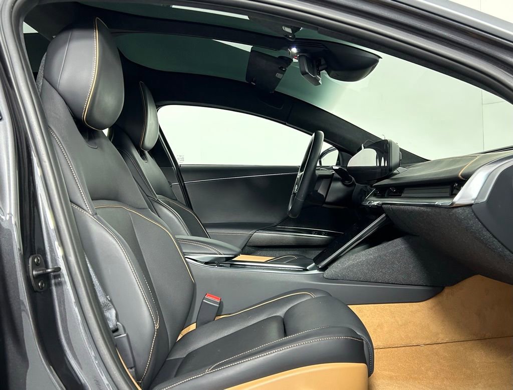 Used 2023 Lucid Air Touring image 10
