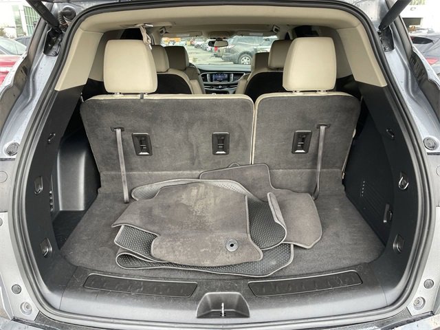 Used 2021 Buick Enclave Essence image 23