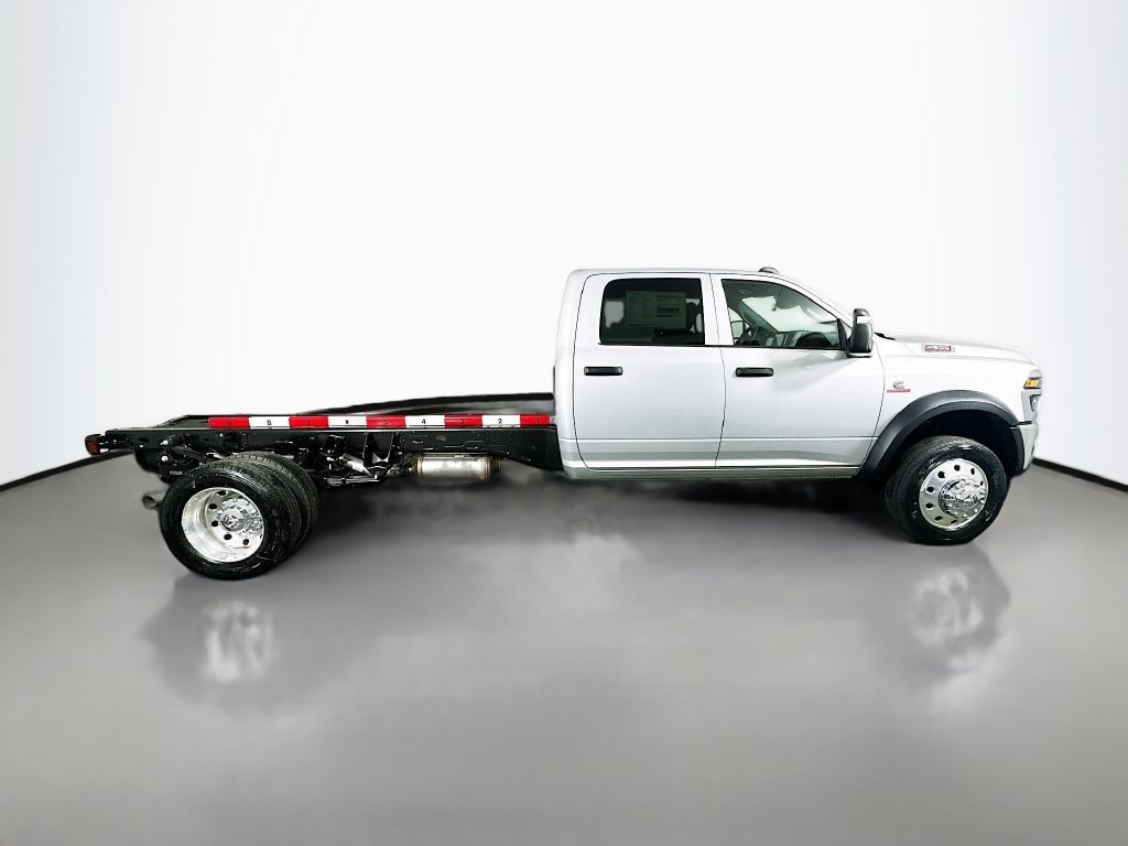 New 2026 RAM 4500 Tradesman w/ Chrome Appearance Group AWD/4WD image 8