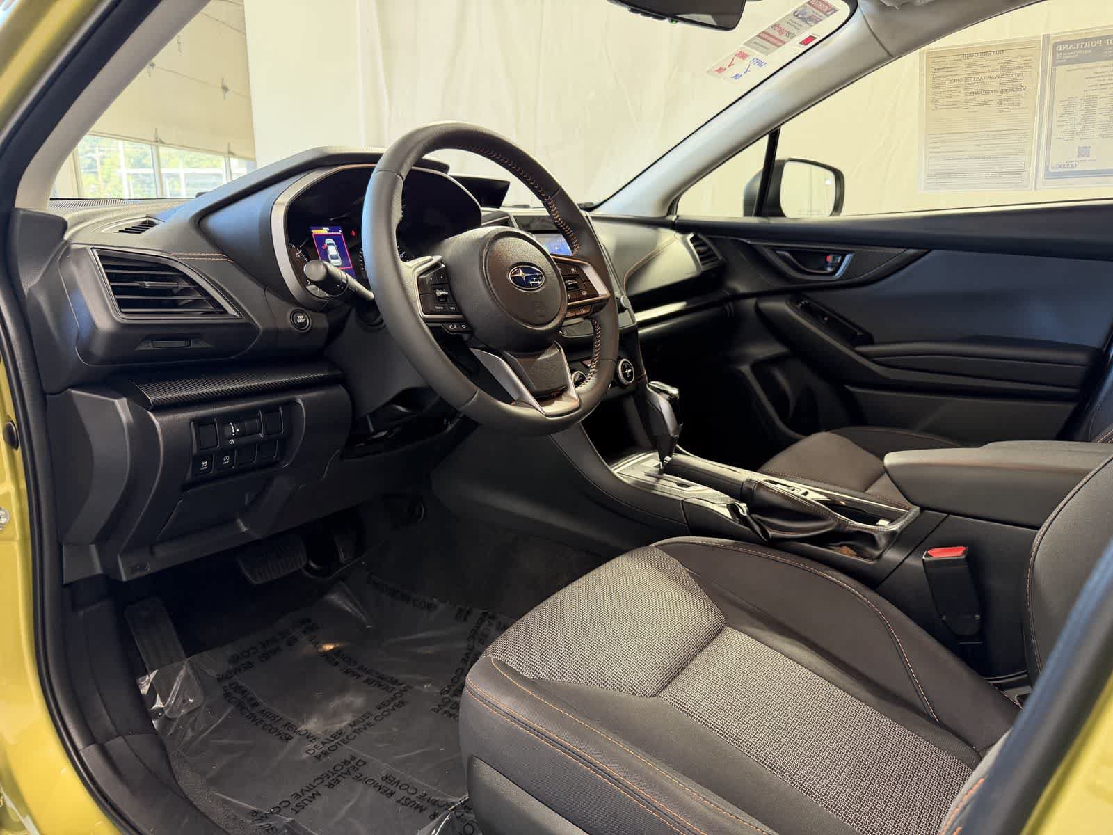 Used 2023 Subaru Crosstrek 2.0i Premium AWD/4WD image 9