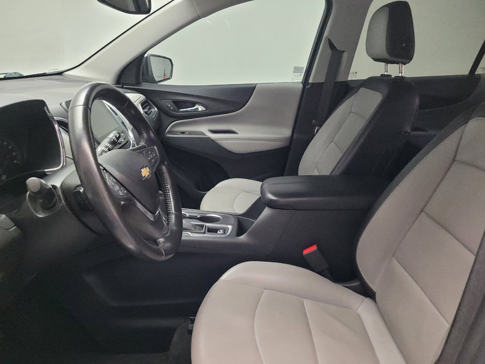 Used 2020 Chevrolet Equinox Premier image 17
