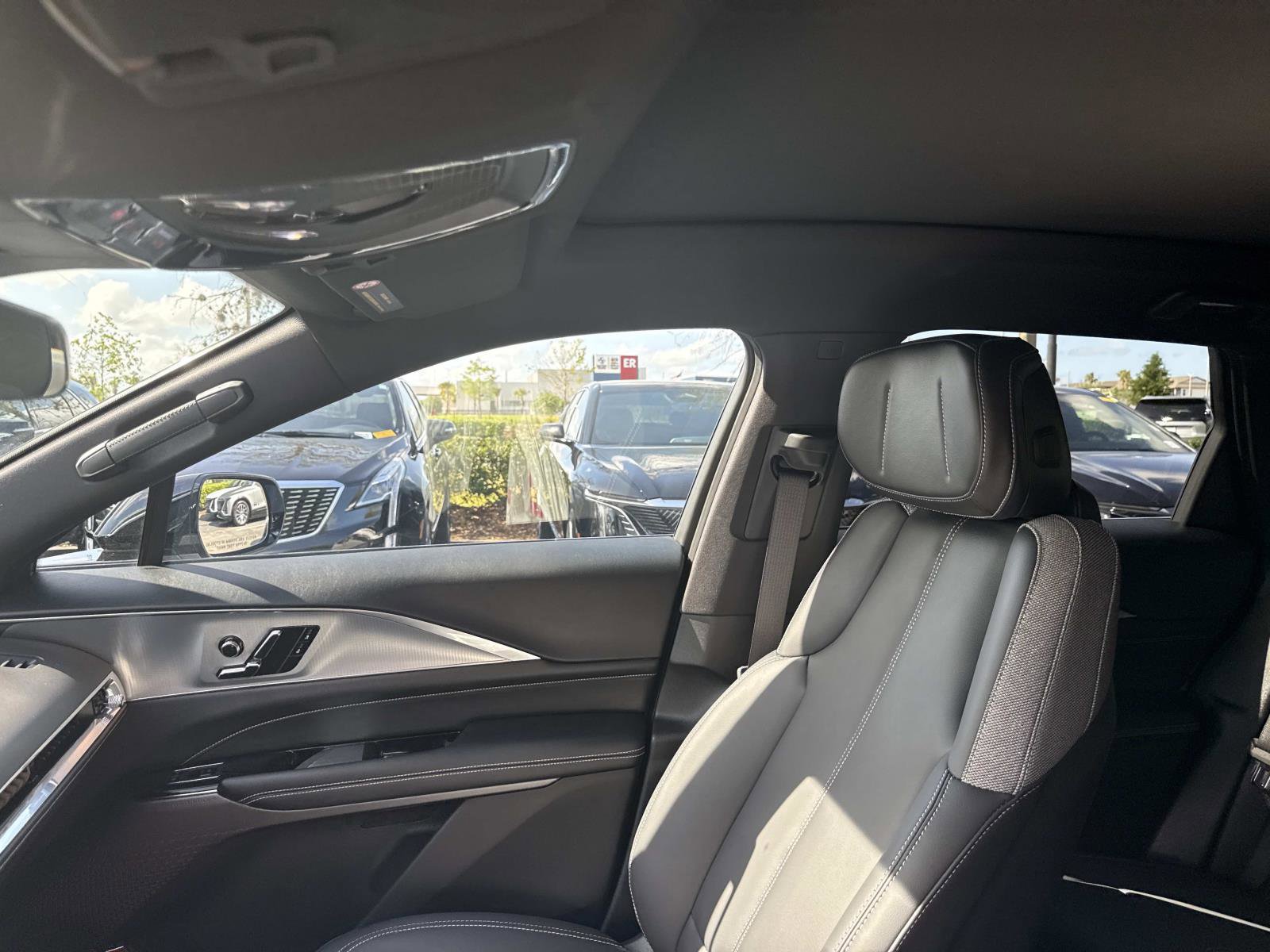 Used 2024 Cadillac Lyriq Tech w/ Driver Assist Package RWD image 23