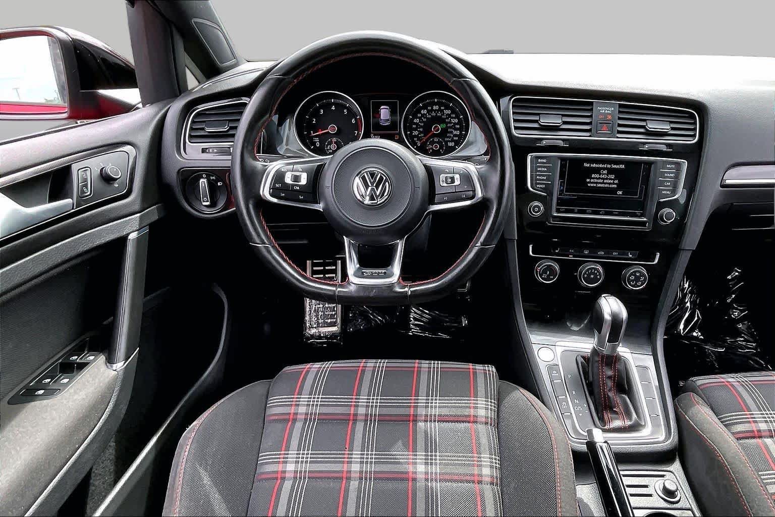 Used 2017 Volkswagen GTI Sport FWD image 6