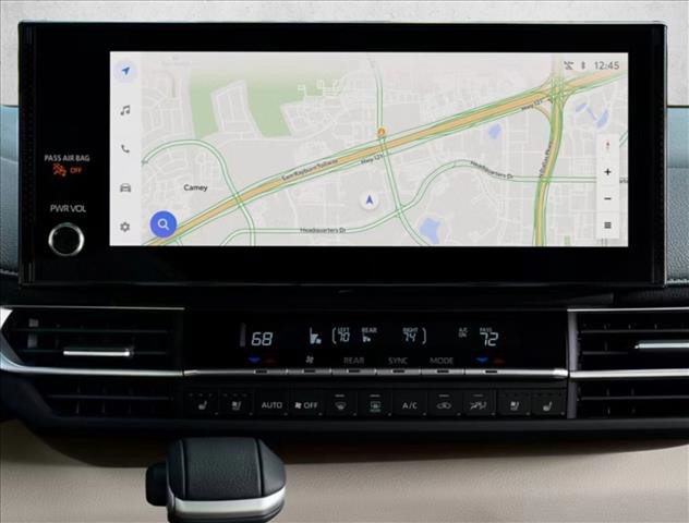 Used 2025 Toyota Sienna Platinum image 9