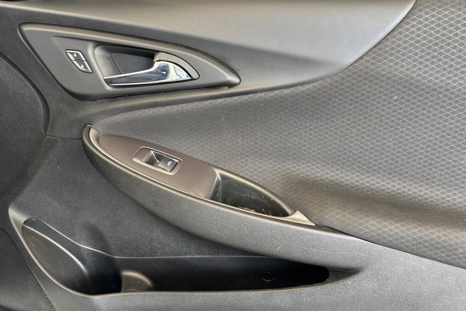 Used 2022 Chevrolet Malibu LS w/ LPO, Floor Liner Package FWD image 20