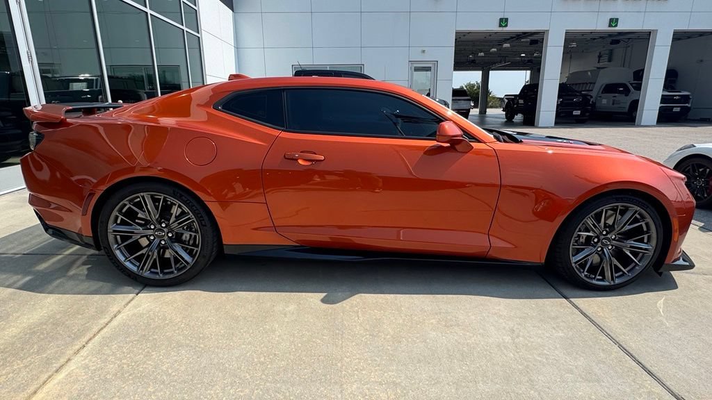Used 2023 Chevrolet Camaro ZL1 RWD image 2