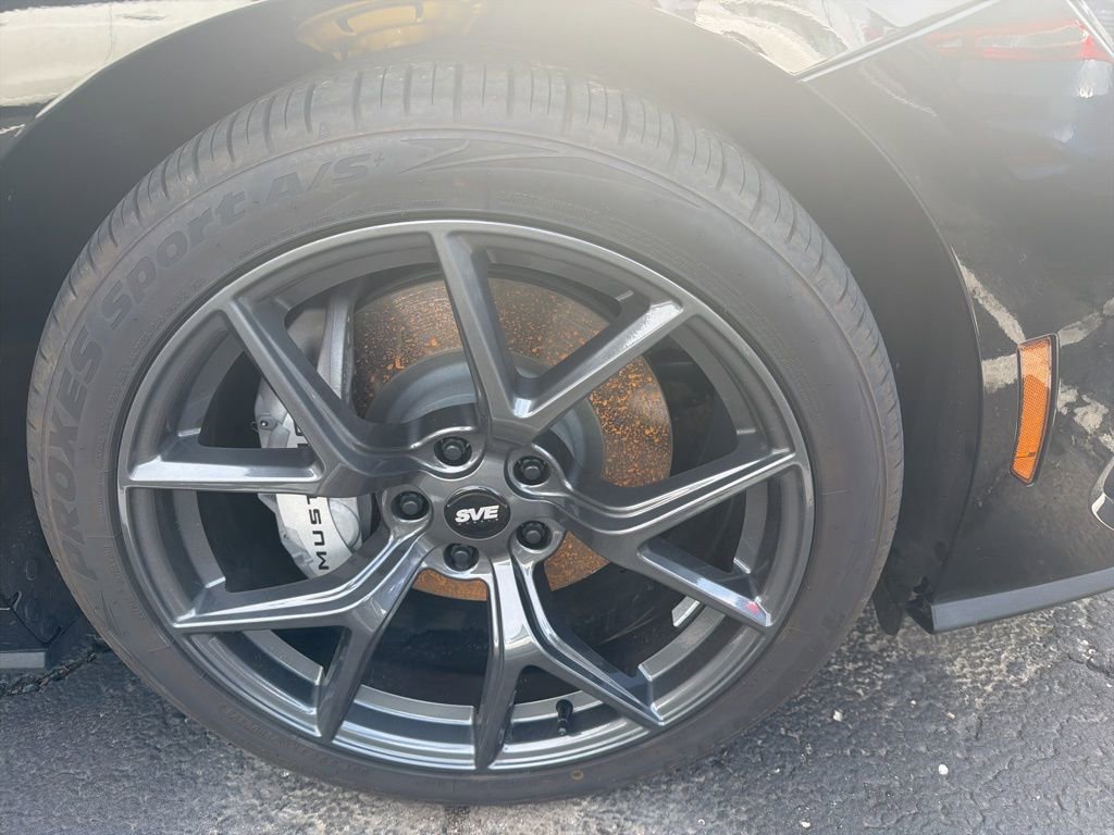 Used 2025 Ford Mustang GT image 2