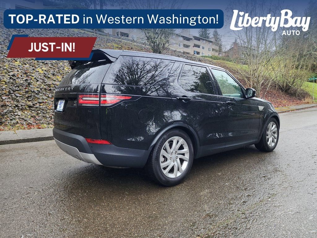 Used 2017 Land Rover Discovery HSE image 5