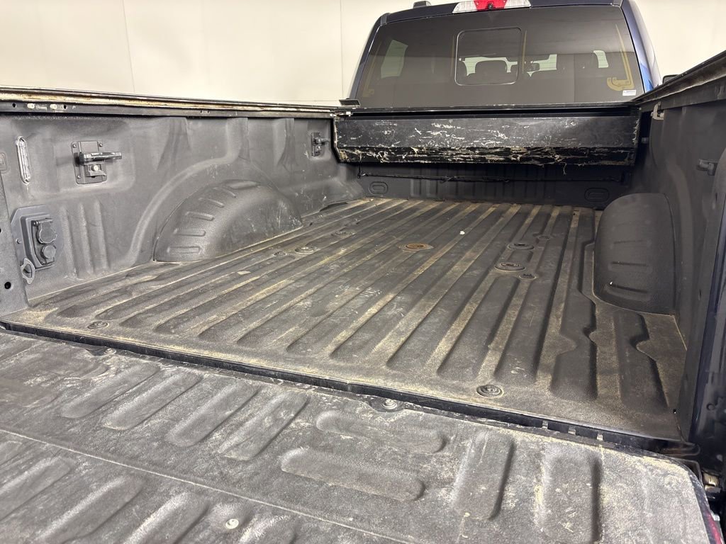 Used 2022 Ford F450 Platinum w/ FX4 Off-Road Package image 14