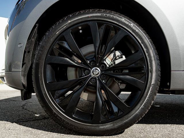 New 2026 Jaguar F-PACE R-Dynamic S image 11