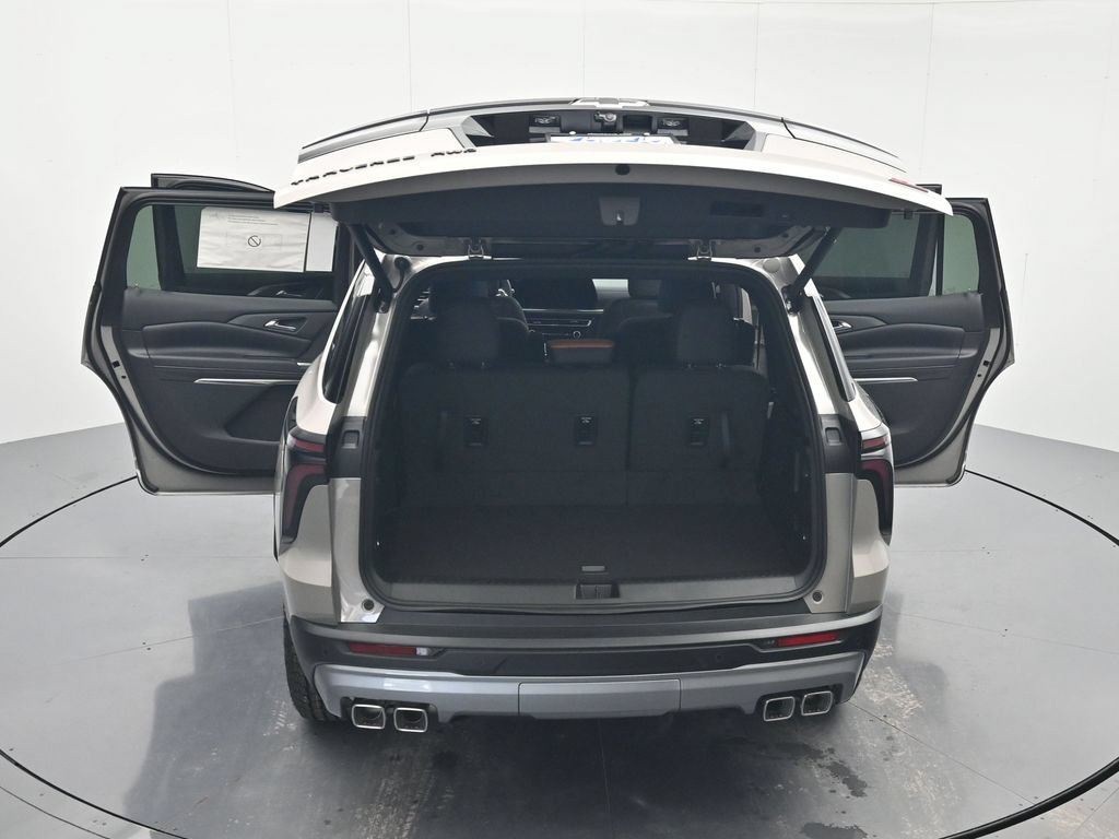 New 2027 Chevrolet Traverse Z71 w/ Enhanced Driving Package AWD/4WD image 48