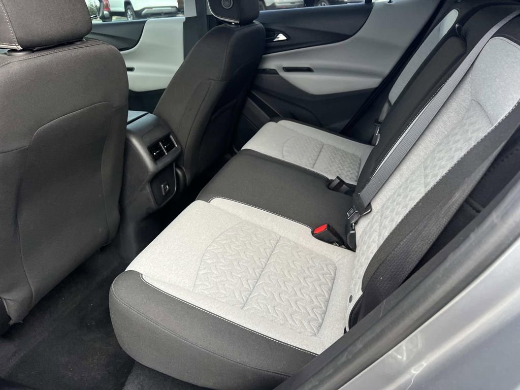 Used 2023 Chevrolet Equinox LS w/ LS Convenience Package FWD image 10