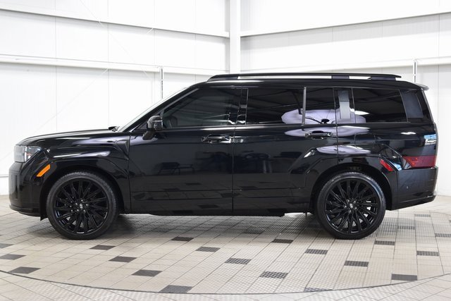 Used 2024 Hyundai Santa Fe Calligraphy image 4