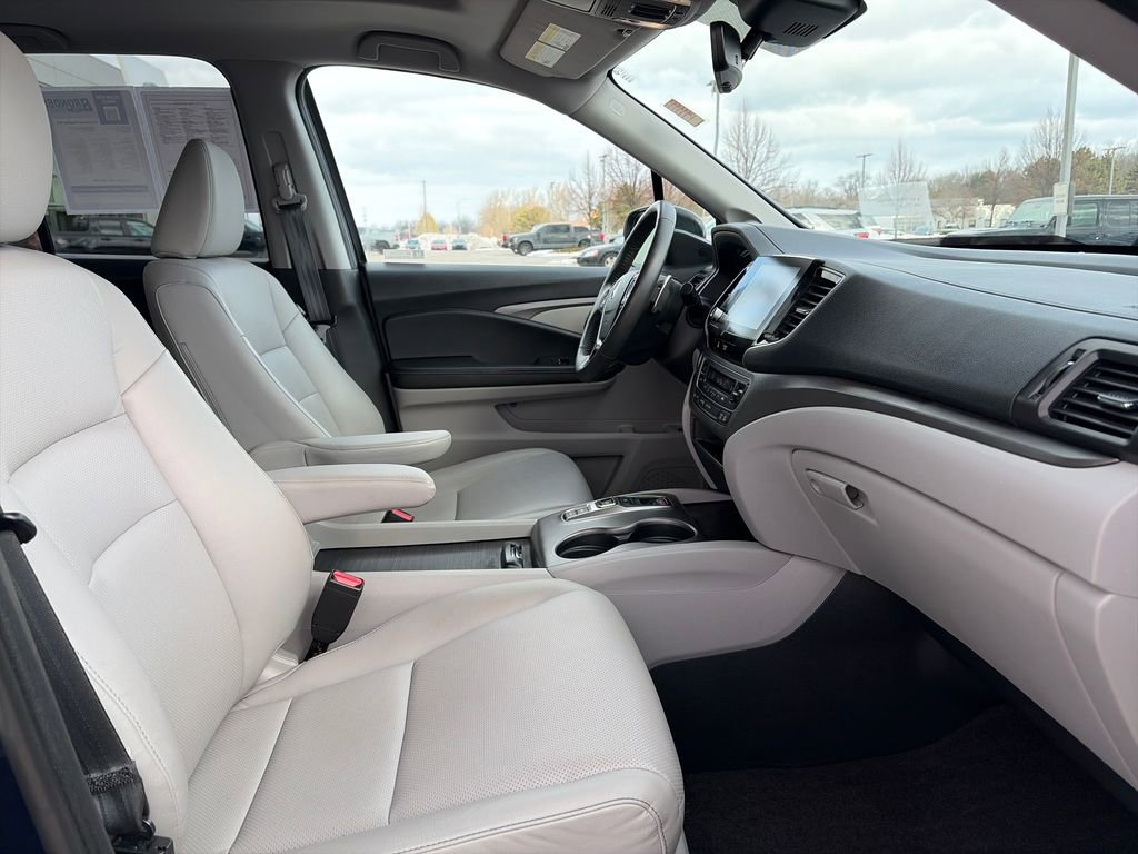 Used 2023 Honda Ridgeline RTL image 13