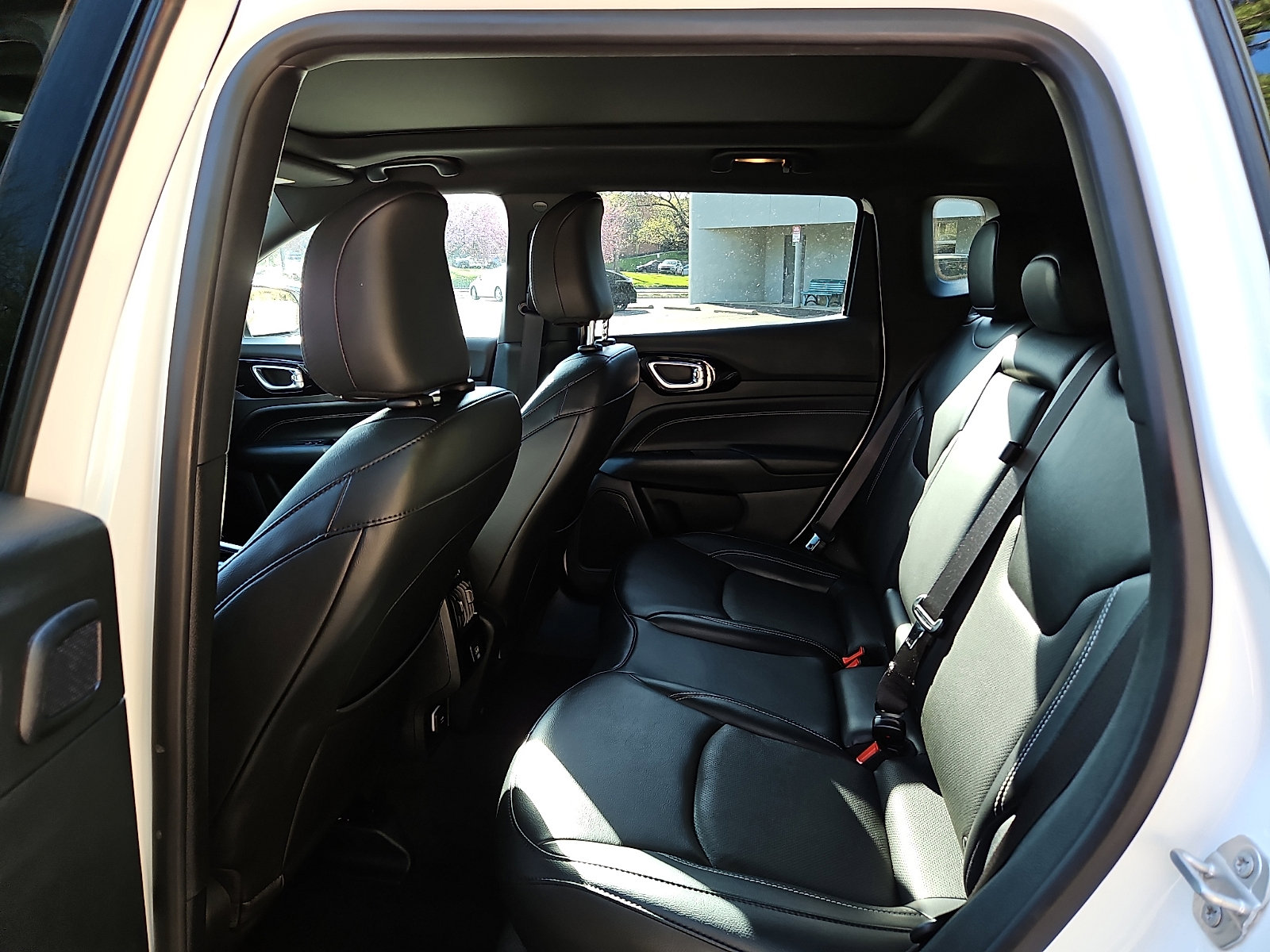 Used 2023 Jeep Compass High Altitude image 10