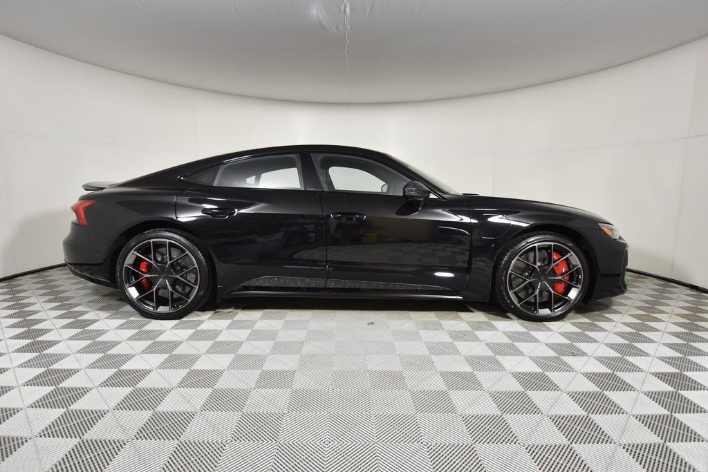 New 2025 Audi RS e-tron GT performance image 8