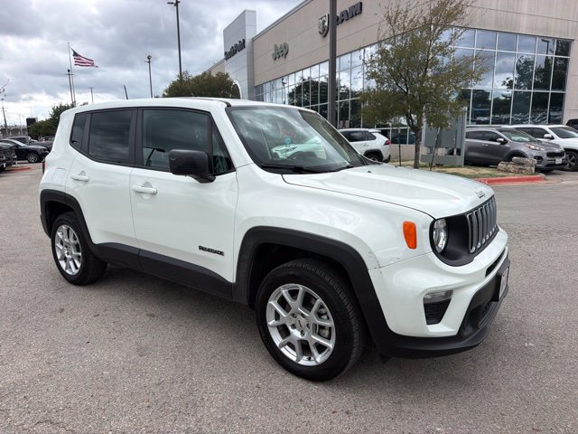 Used 2023 Jeep Renegade Latitude AWD/4WD image 1