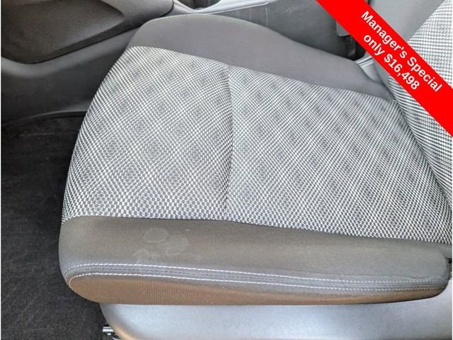 Used 2021 Nissan Rogue Sport SV image 23