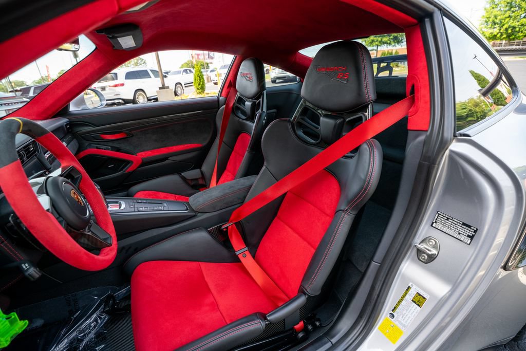 Used 2018 Porsche 911 GT2 RS RWD image 40