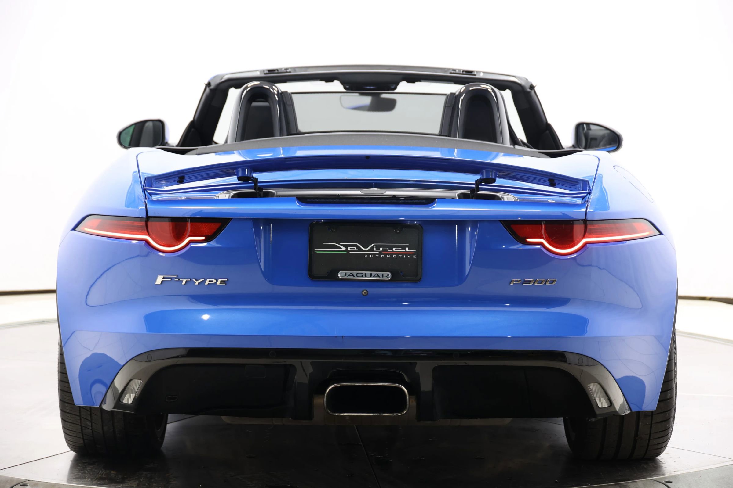 Used 2020 Jaguar F-TYPE Convertible image 42