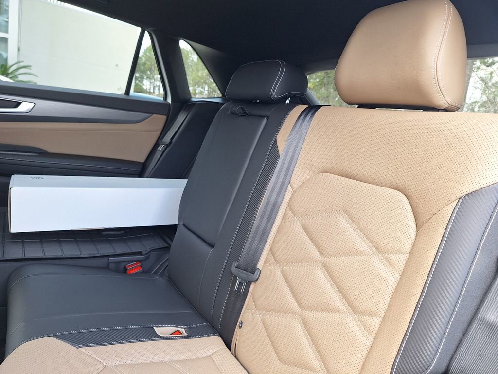 New 2026 Volkswagen Atlas Cross Sport SE image 23