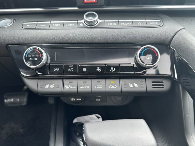 New 2026 Hyundai Elantra Limited image 16