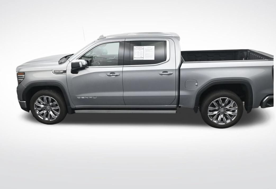 Used 2024 GMC Sierra 1500 Denali w/ Denali Reserve Package AWD/4WD image 27