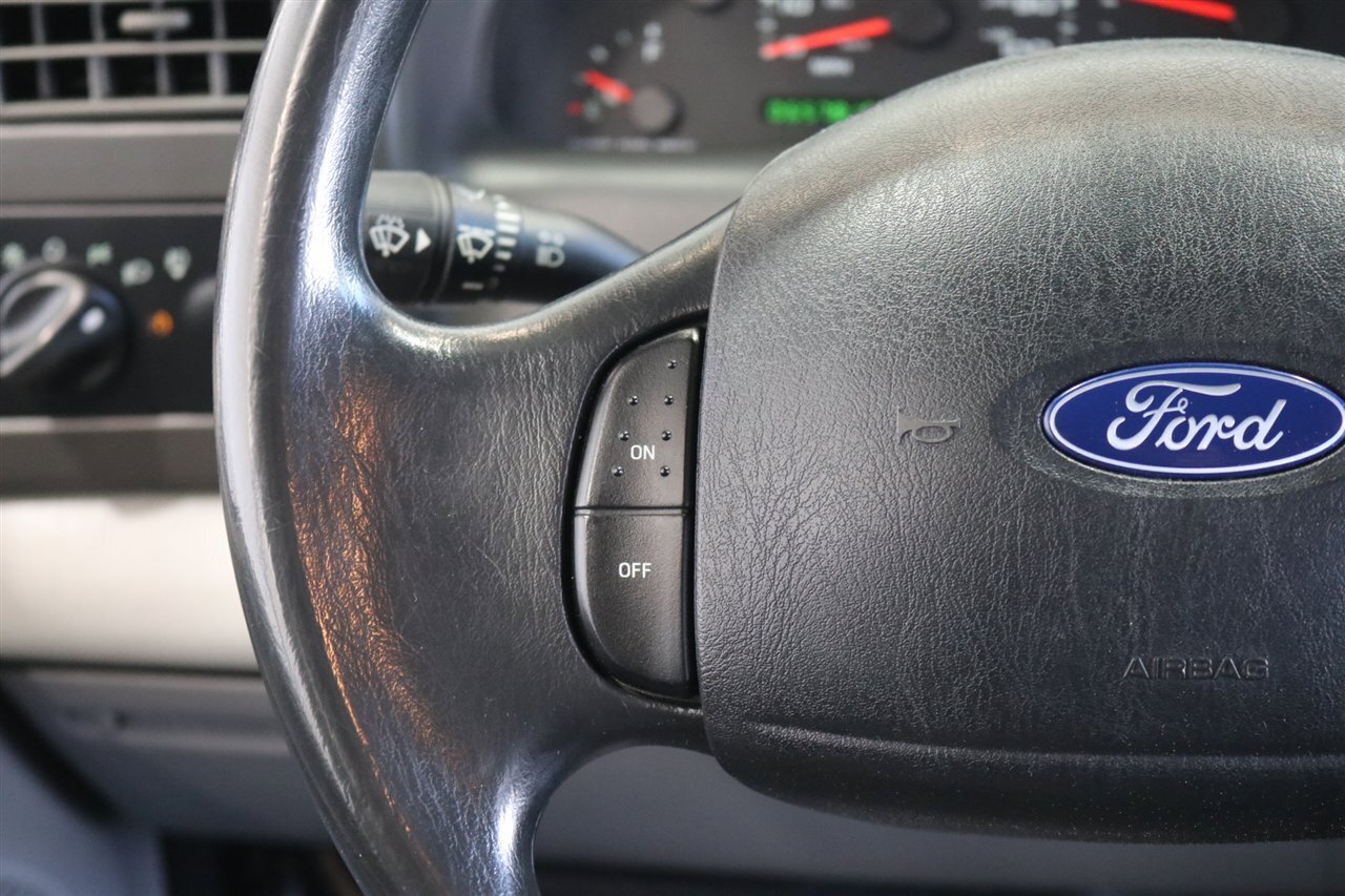 Used 2003 Ford F350 XLT AWD/4WD image 86