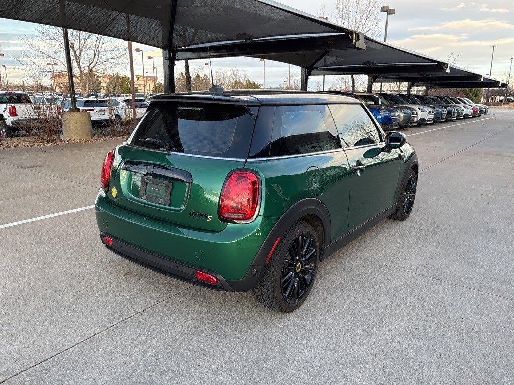 Used 2024 MINI Cooper SE image 5