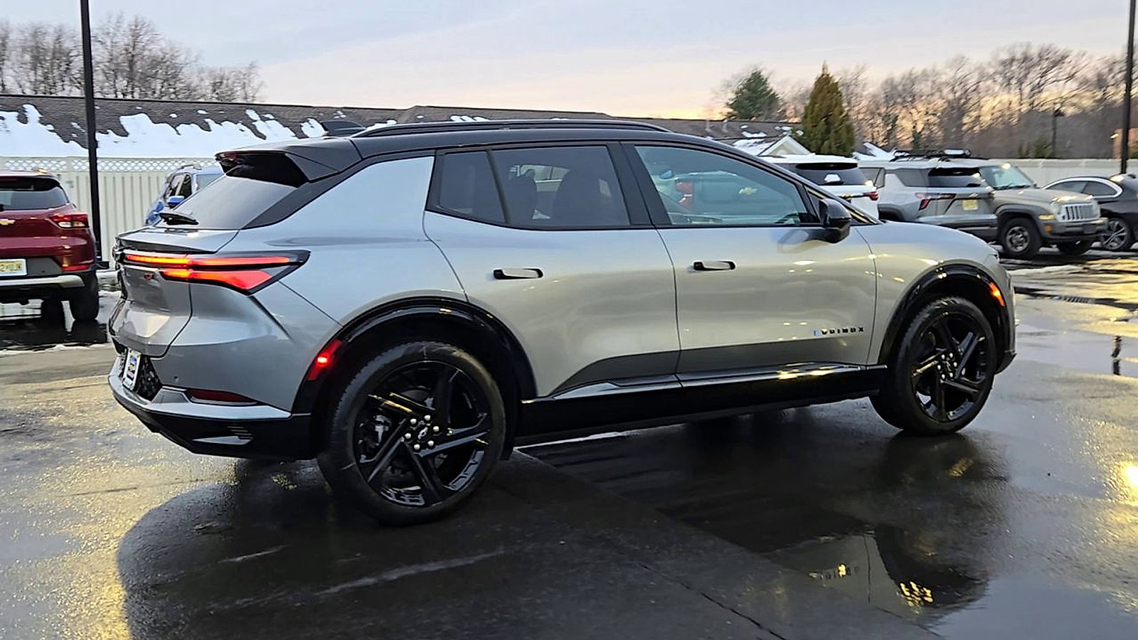 New 2026 Chevrolet Equinox EV RS image 4