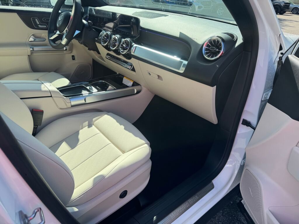New 2026 Mercedes-Benz GLB 250 GLB 250 image 21