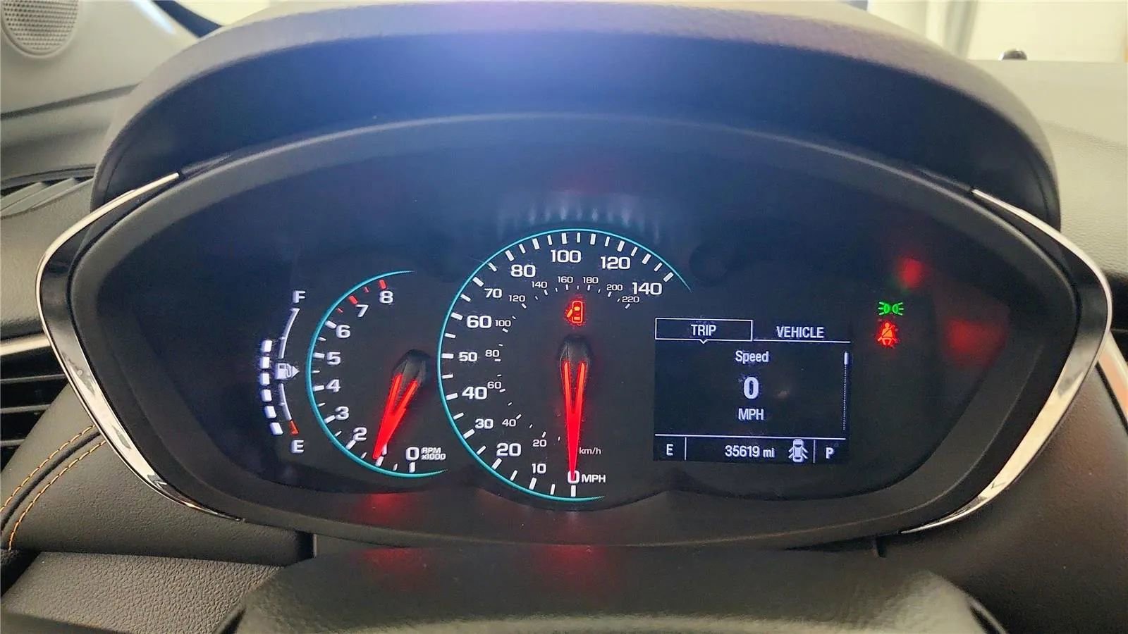 Used 2018 Chevrolet Trax LT w/ LT Convenience Package image 23