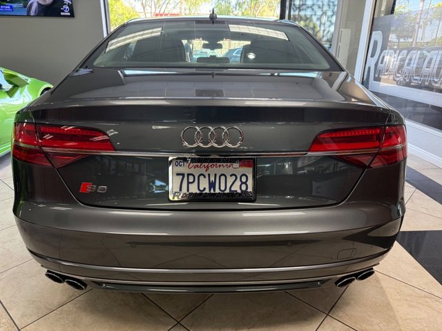 Used 2016 Audi S8 AWD/4WD image 31