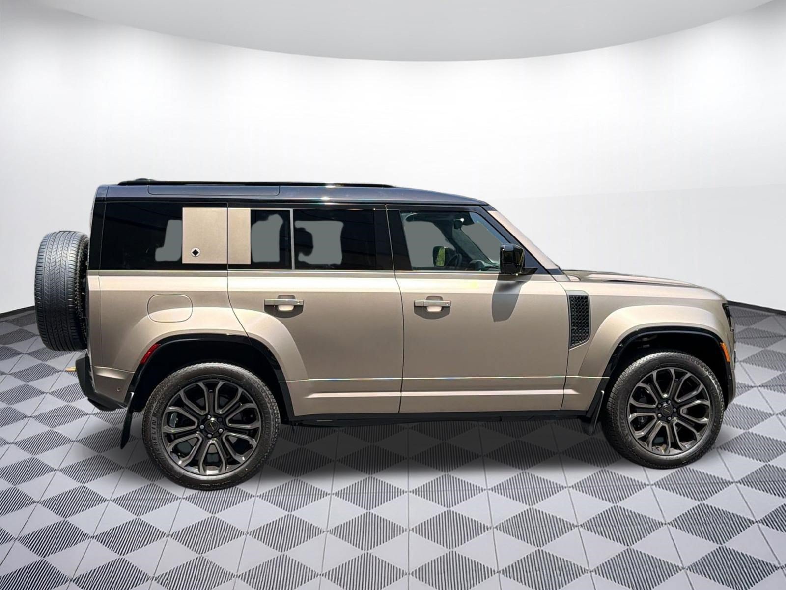 New 2026 Land Rover Defender 110 OCTA AWD/4WD image 8