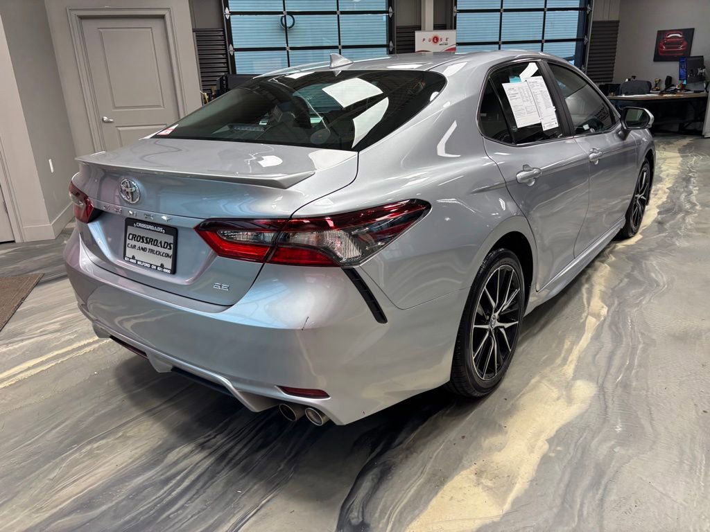 Used 2024 Toyota Camry SE FWD image 30