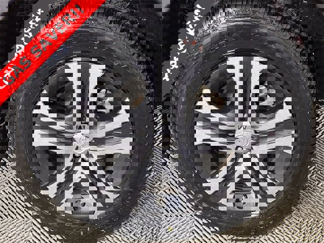 Used 2016 Toyota RAV4 LE image 34