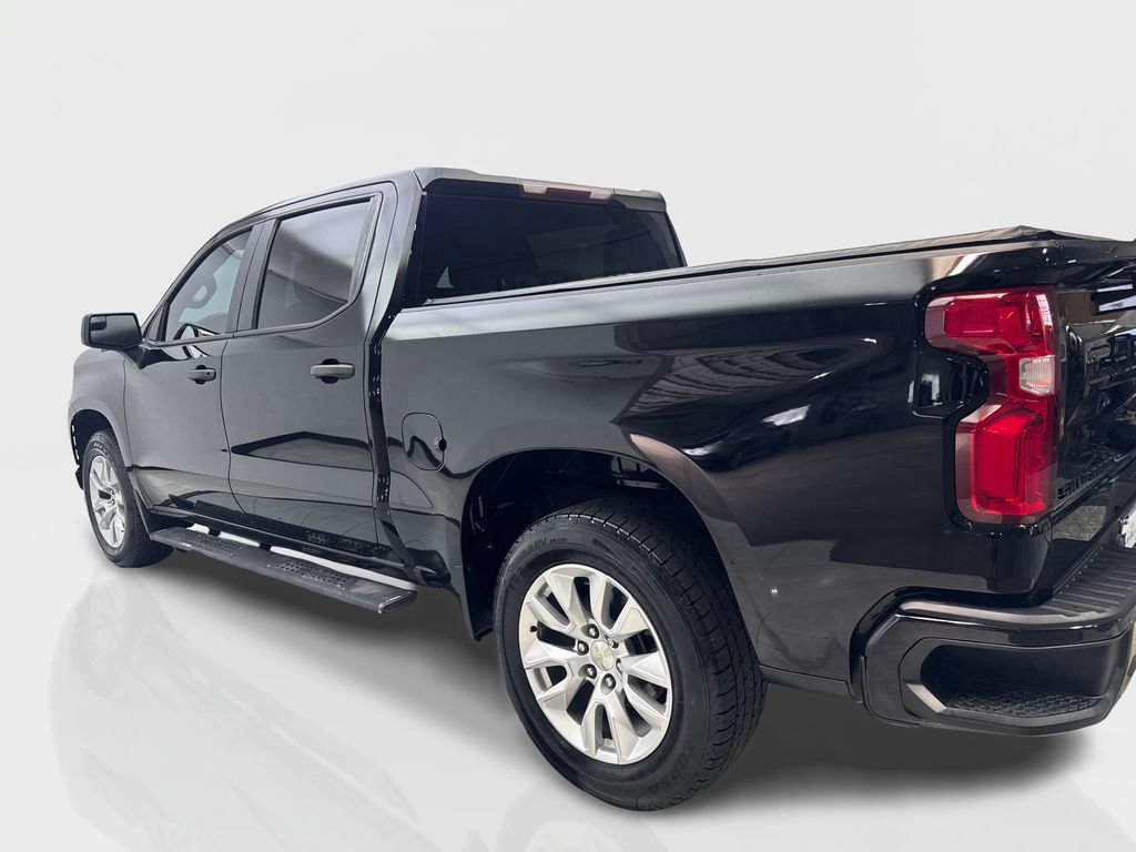 Used 2021 Chevrolet Silverado 1500 Custom w/ LPO, Dark Essentials Package RWD image 14